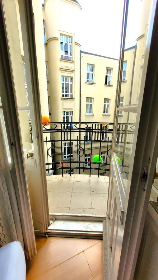 Central Station Hostel Varsavia Esterno foto